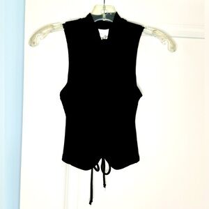 🍓6/$15🍓 Black Ribbed Mock Neck Ruched Front Tank Top